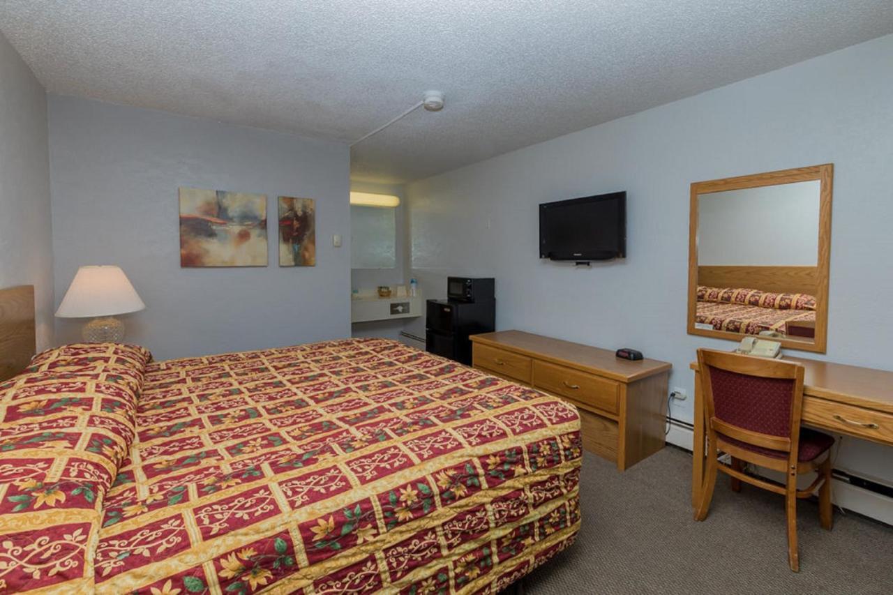 Motel 8 Rock Springs Extérieur photo